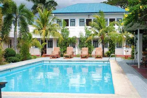 las pinas resorts